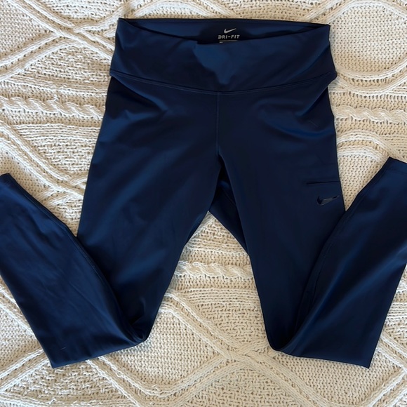 Nike Pants - Nike Dry-Fit Leggings